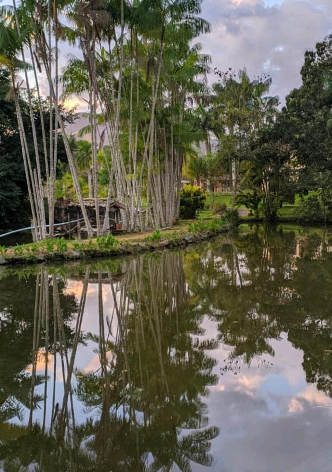 Canto de Roca Turismo e Lazer Mimoso do Sul Exterior foto